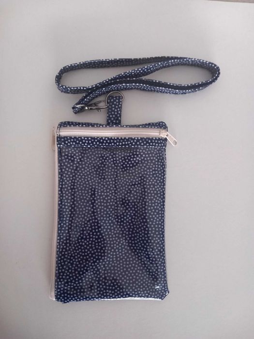 Bolsas plastificadas para telemóvel