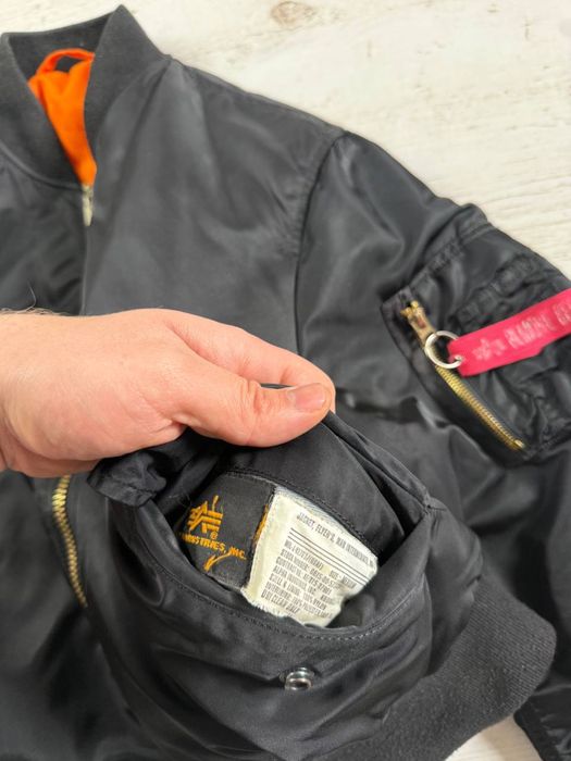 Бомбер alpha industries оригінал