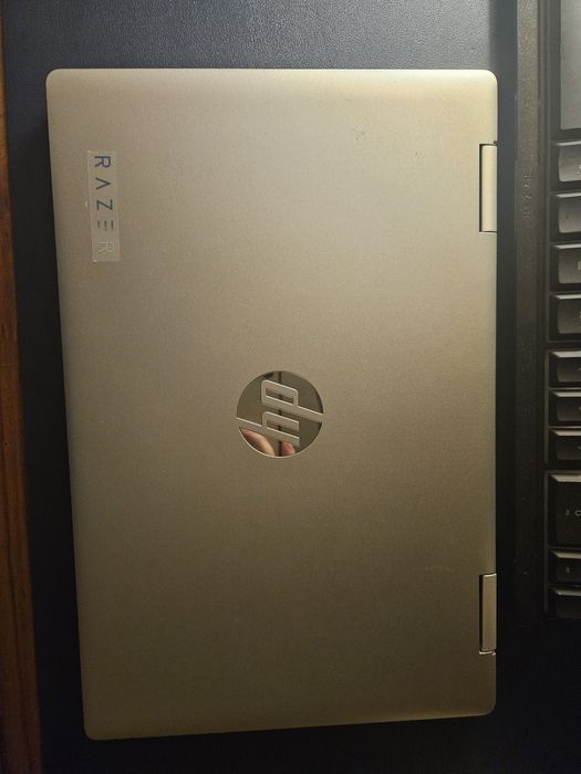 Portátil HP Pavilion x360 14 2 em 1 RESERVADO