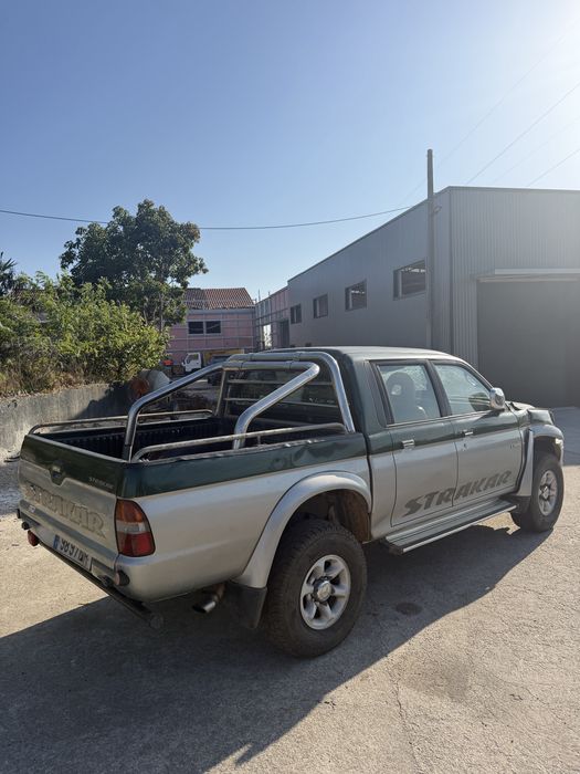 Mitsubishi l200 strakar