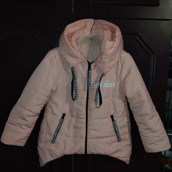 Куртка для дівчинки