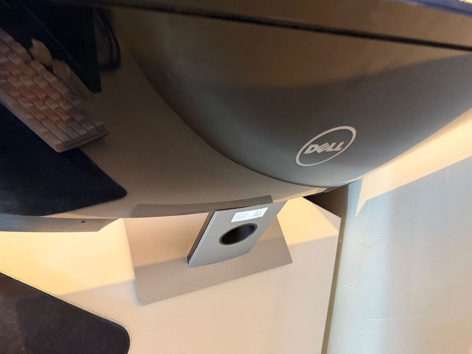 Monitor Dell 24 polegadas