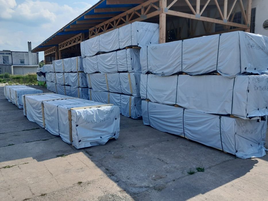 Deska podłogowa świerk 28x146 mm dł. 4,5 m 4,8 m 5,4 m