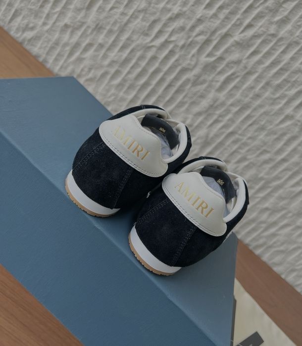 Amiri sneakersy damskie skórzane z gwiazdą