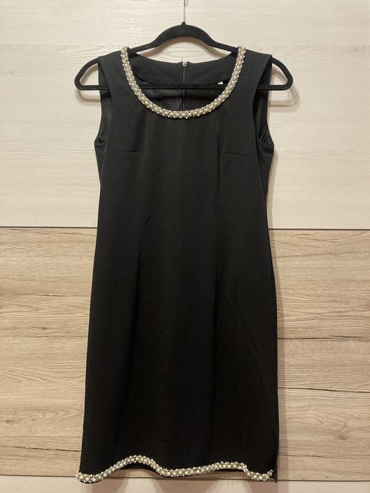 Czarna elegancka sukienka