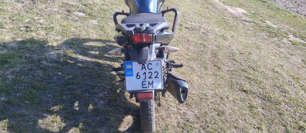 Продам ліфан 150