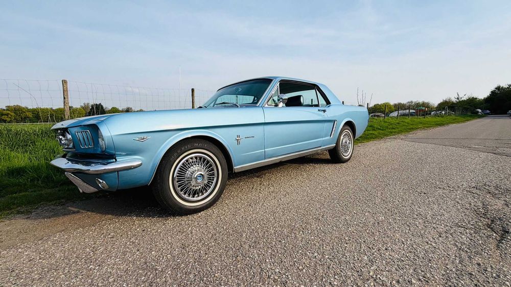 Ford Mustang V8 GT