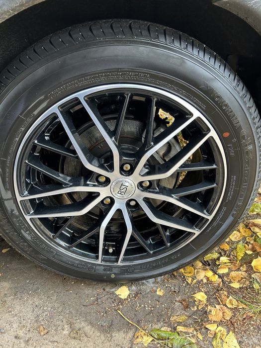 Шины с дисками YOKOHAMA 225/55/18