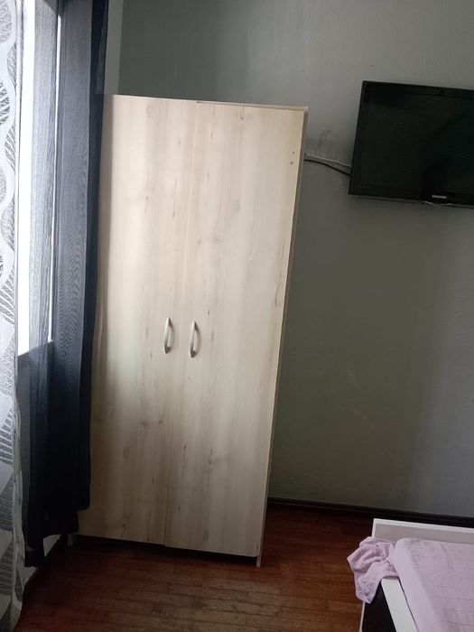 Quarto para arrendar