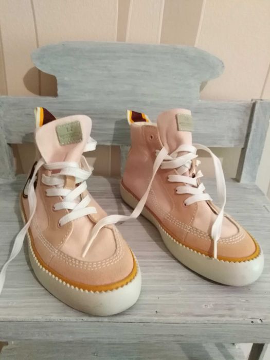 Дуже класні жіночі кеди( кросівки)