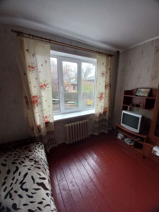 Продаж кімнати в  гуртожитку,новий ремонт.