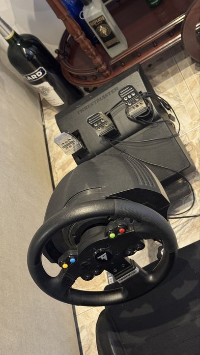 Simulador Thrustmaster TX Racing Wheel (Leather Edition)