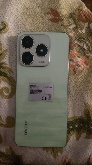 Realme C63 256Gb - 8+8 RAM