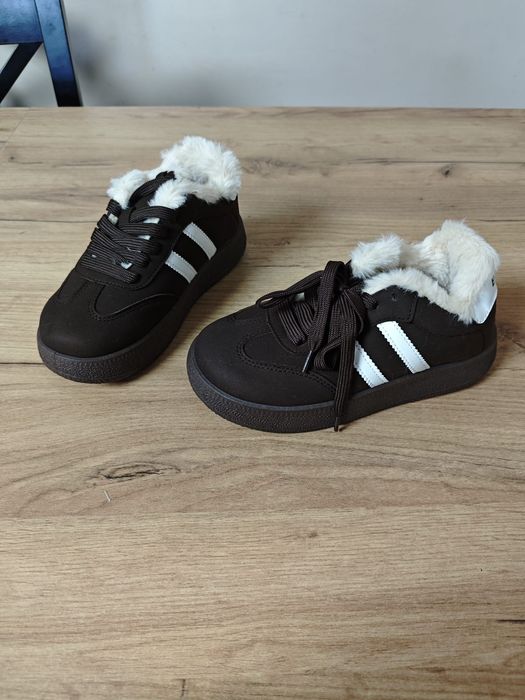 Nowe buty zimowe, ocieplane, brązowe, sneakersy, wiązane, futerko, niskie