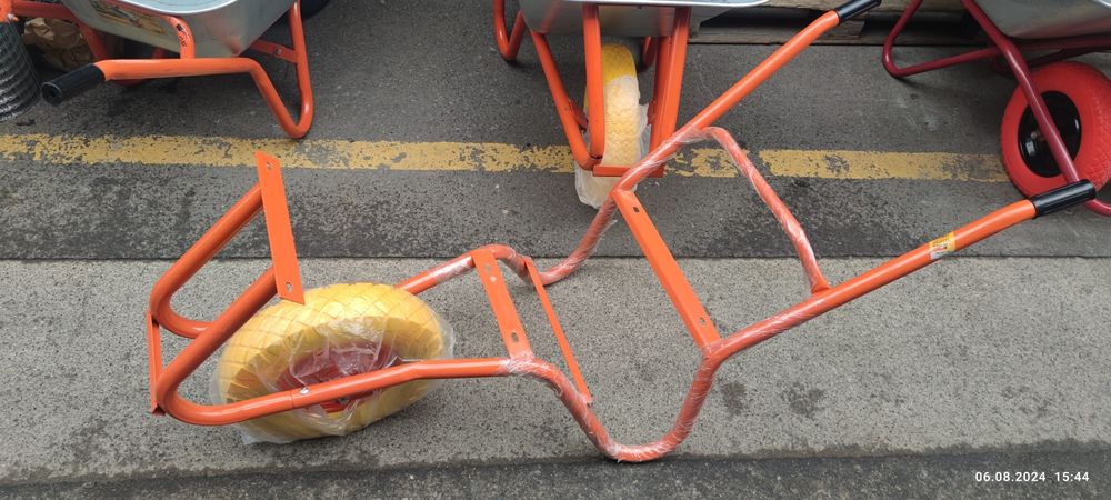 Тачка строительная 100л 120л 130л 150л с толстым оц. корытом и колесом