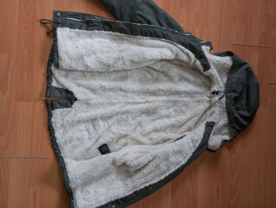 Жіноча зимова куртка.як нова