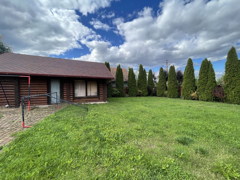 Продаж будинку в с. Великі Береги, 233 м. із сонячною системою панелей