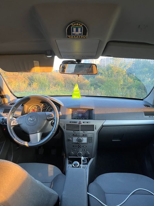 Opel Astra H 1.9cdi
