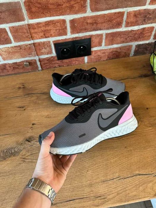 Buty do biegania Nike Revolution 5