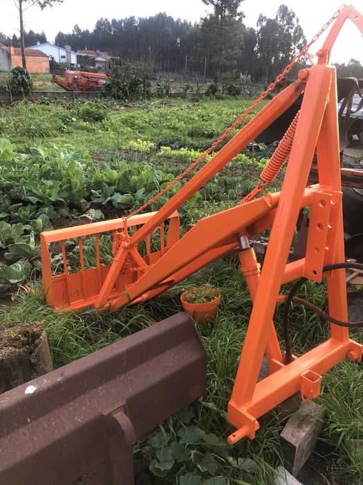 Carregador traseiro de estrume