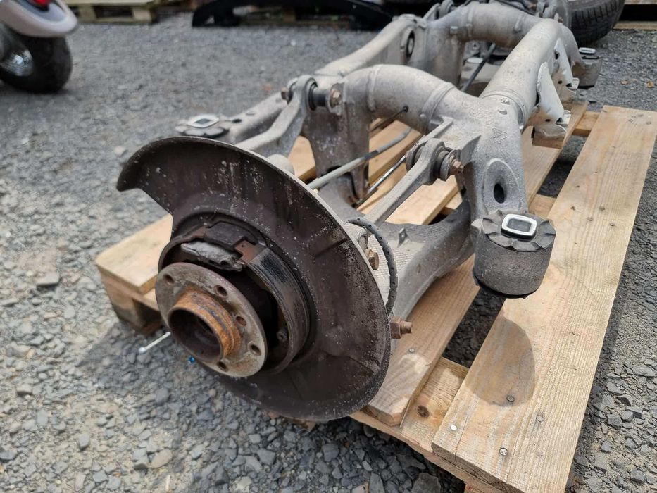 BMW e63 e64 645ci belka wózek zawieszenia tył kompletny