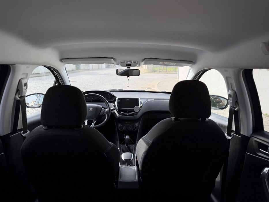 Peugeot 2008 1.2 PureTech Style | 2018 | Gasolina