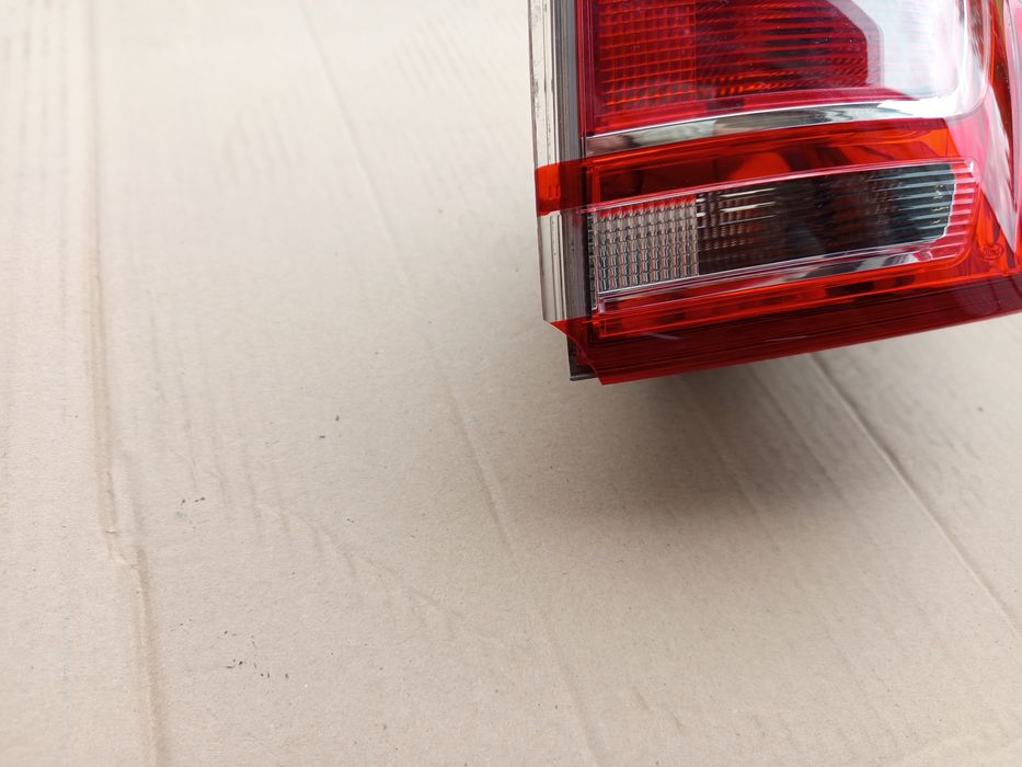Lampa prawa Tył Ford B-Max 2014