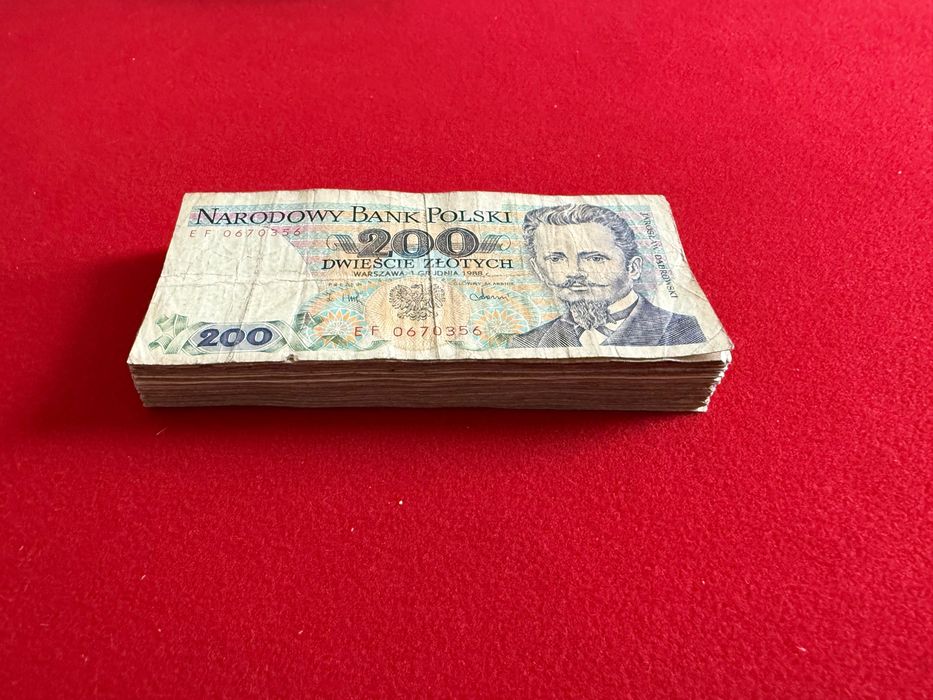 Banknoty PRL zestaw 70 sztuk