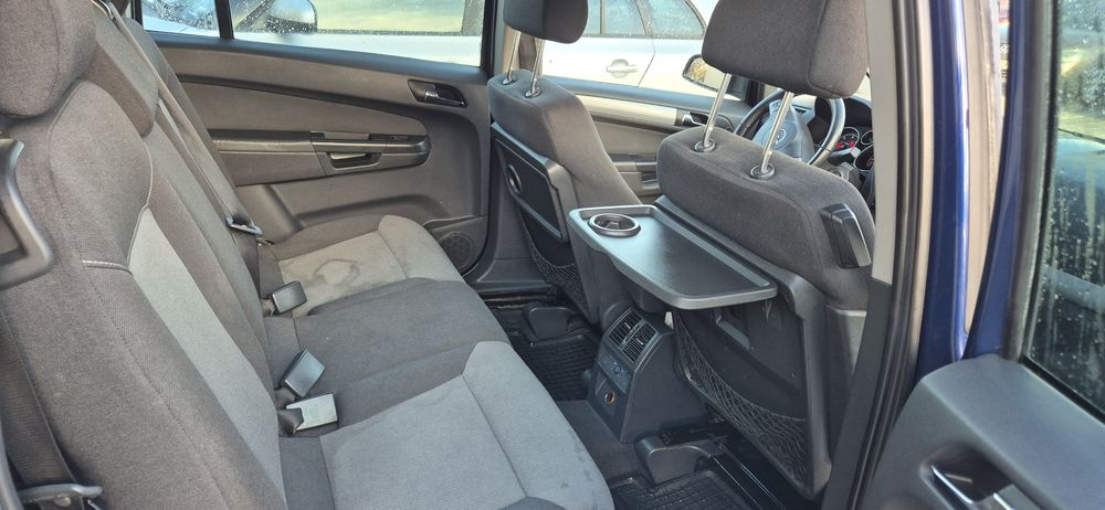 Zafira B 1.9 2005 rok