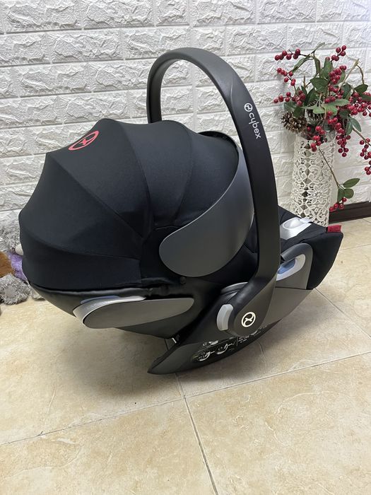 Автокрісло Cybex Cloud Z i-Size Група 0+ (0-13 кг) детское автокресло