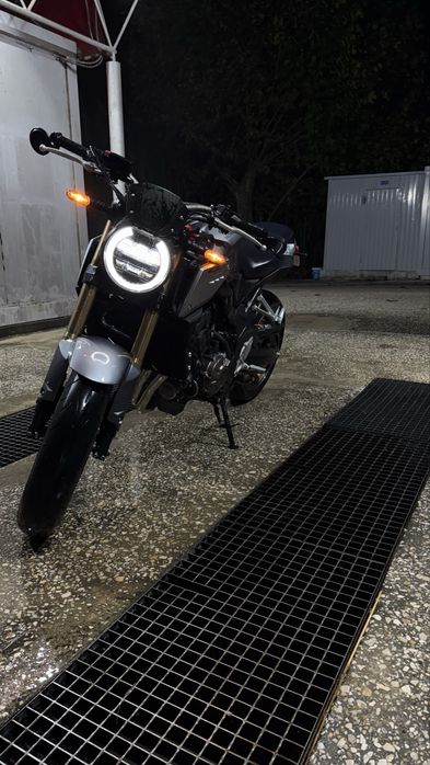 Vendo CB650R 35kw (deslimitada)