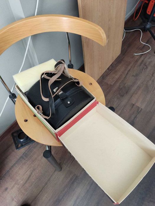 Фотоапарат Київ-60 TTL з обєктивом МС Волна-3           ТУ 3-3.1813-84