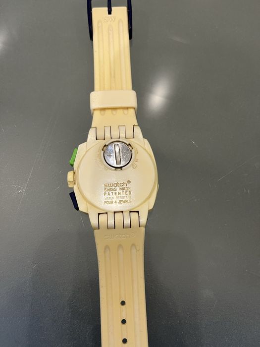 Relógio swatch Branco