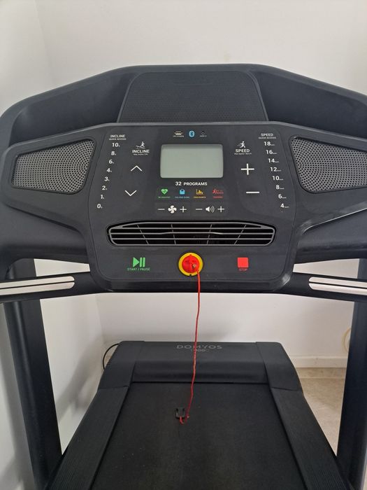 Passadeira de corrida semi-nova