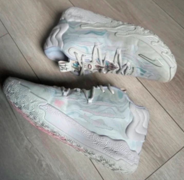 Buty Puma LaMelo MB.03 ‚White Iridescent' 42 27cm
