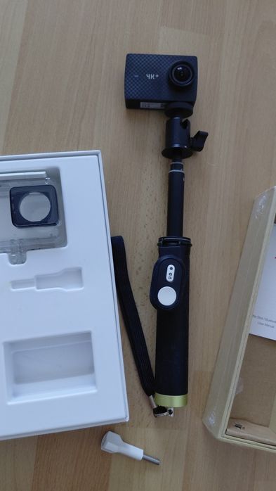 Kamera sportowa Xiaomi Yi 4K+. Obudowa wodoszczelna. Bojka. Itd.