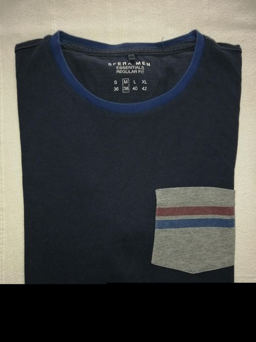 T-shirt azul escuro Sfera