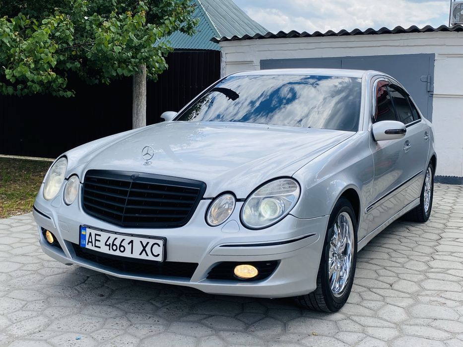К вашему вниманию в породаже Mercedes Benz  надёжный конфортный w211 2003 года