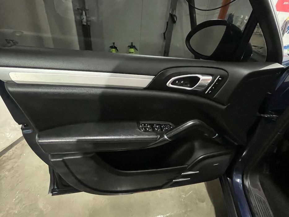 Продам Porshe Cayenne дизель 2013 Состояние идеальное!