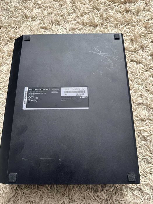 Konsola Xbox One 2014r 365GB