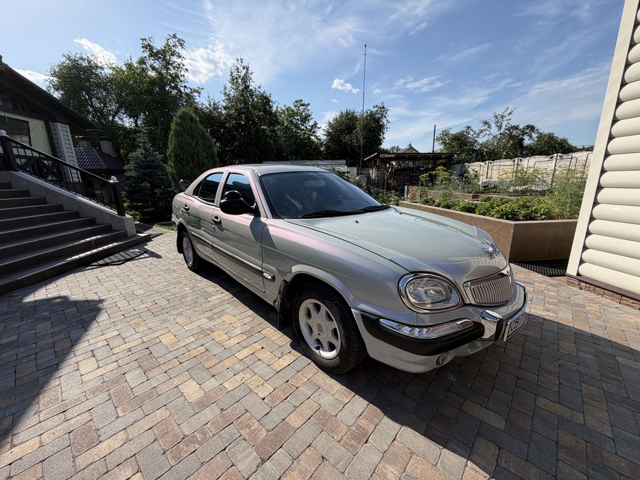 ГАЗ-31113 «Волга» — колекційний автомобіль. Один із найрідкісніших екземплярів в Україні