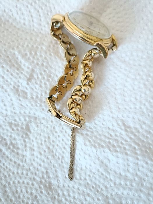 Vendo Relógio de Senhora