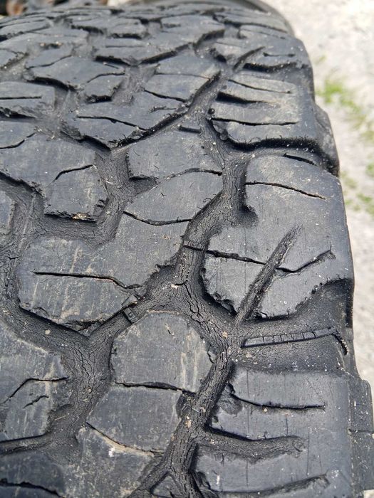 255.70.18 BfGoodrich 1шт шини гума склад Харків Шиномантаж з Європи