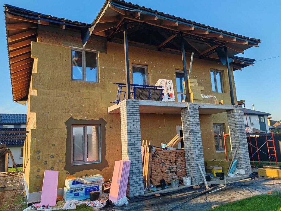 Фасад, Покрівля, Дах, Євідновлення, Підшива, Водосток, Електрика, Опалення