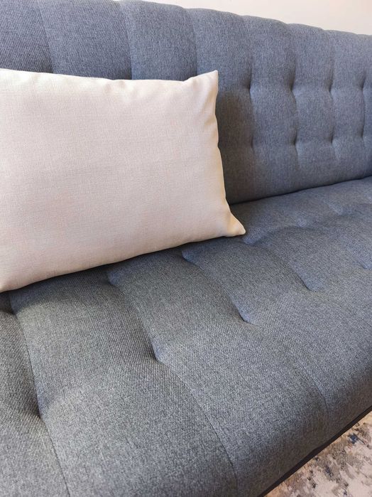 Sofá cama cinzento