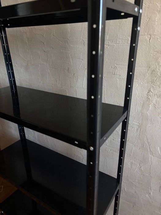 Металевий стелаж, етажерка в хорошому стані