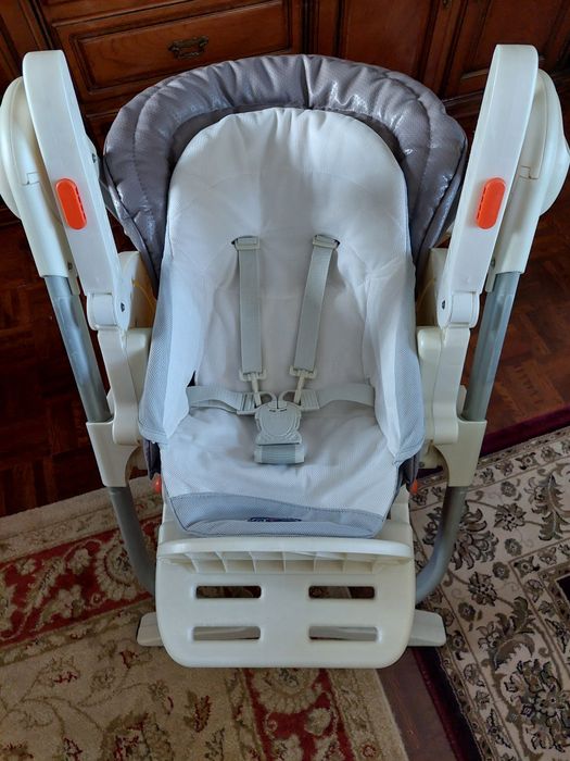 Cadeira refeição bebé