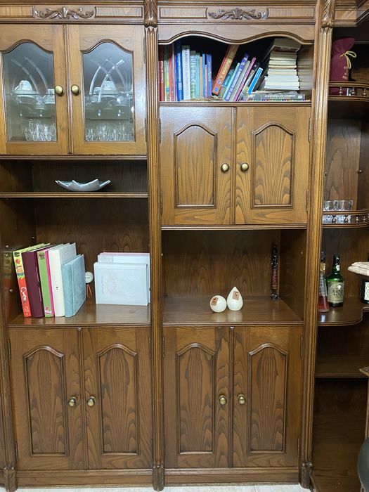 Bar completo em nogueira