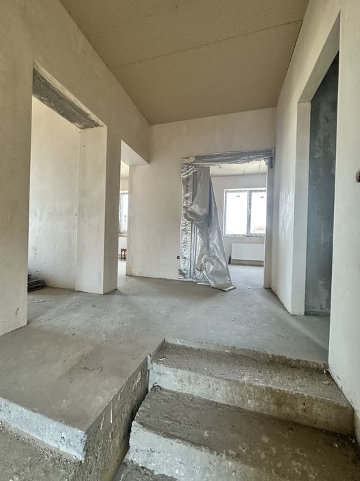 Продаж котедж приватний будинок особняк Львів Скнилів