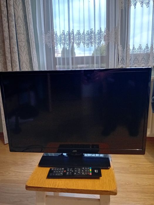 Telewizor JVC, 24 cale